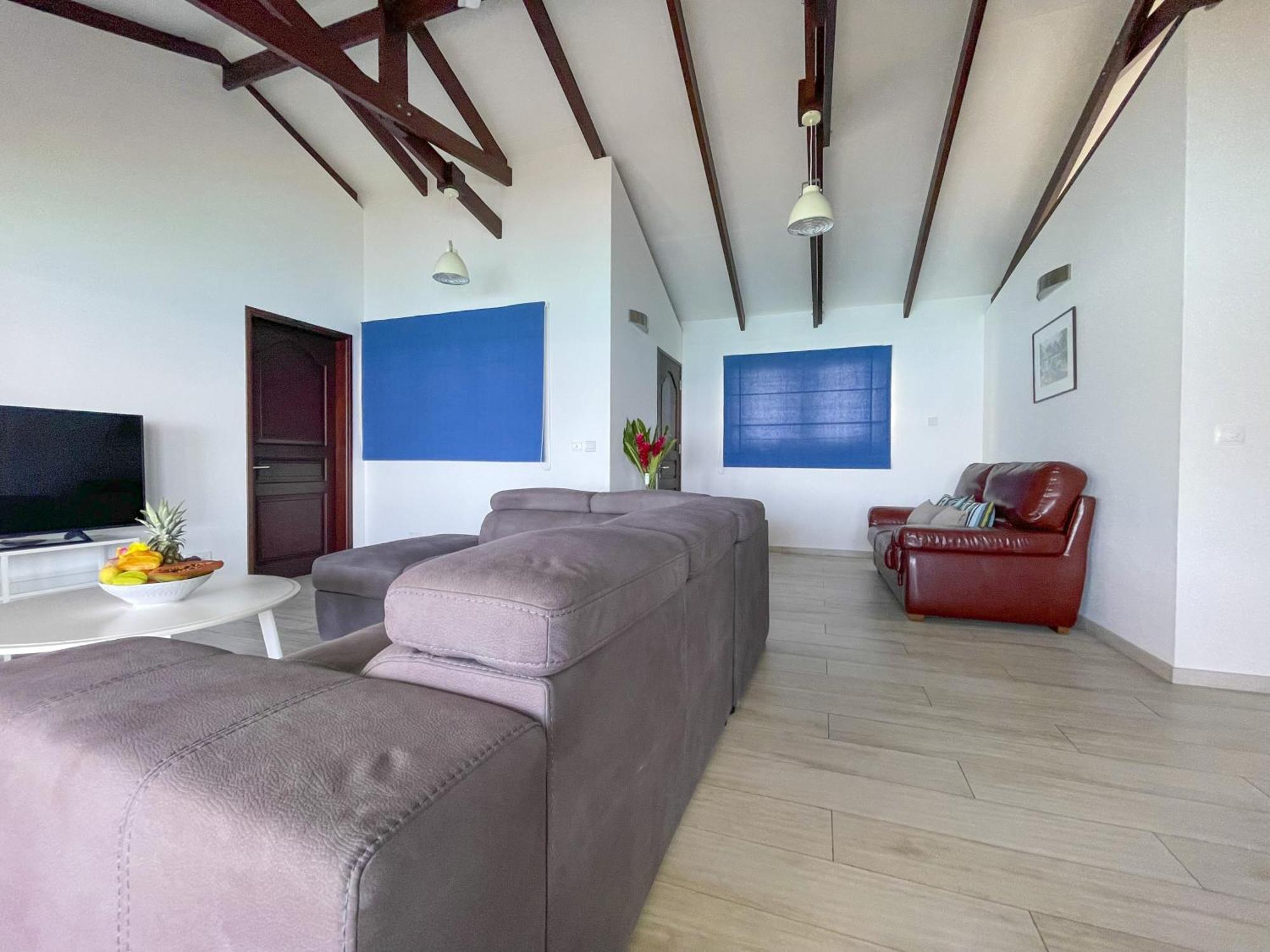 Vallonend Beachfront Villa With Excellent View Bel Ombre Eksteriør billede
